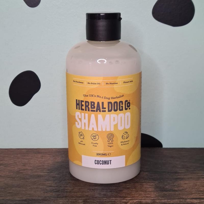 Herbal Dog Co - <br> Coconut | Natural Shampoo | Dog & Puppy